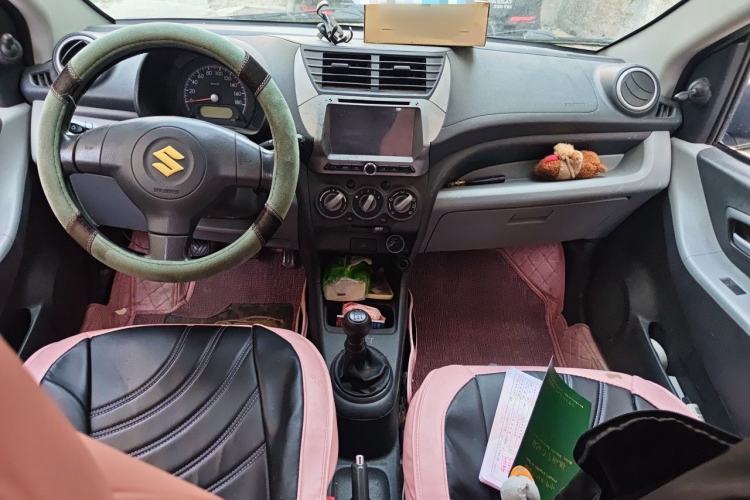 Used Suzuki Alto 2013 1.0L Manual Comfort Version Center Console