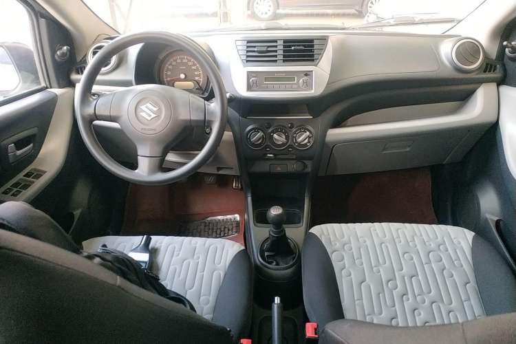 Used Suzuki Alto 2013 Revised Version 1.0L Manual Comfort Edition Center Console