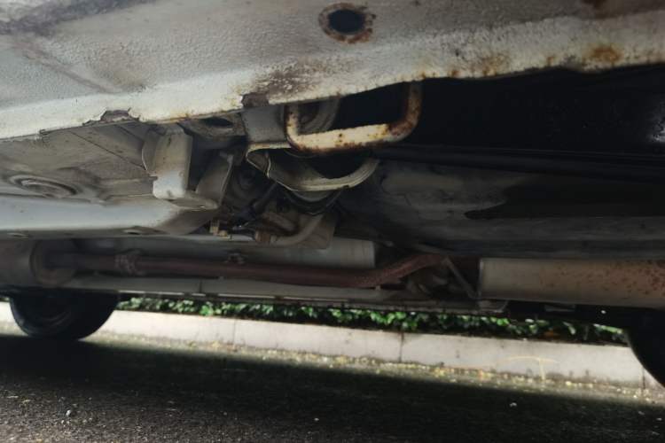 Used Suzuki Alto 2013 1.0L Manual Utility Model Chassis Front Left