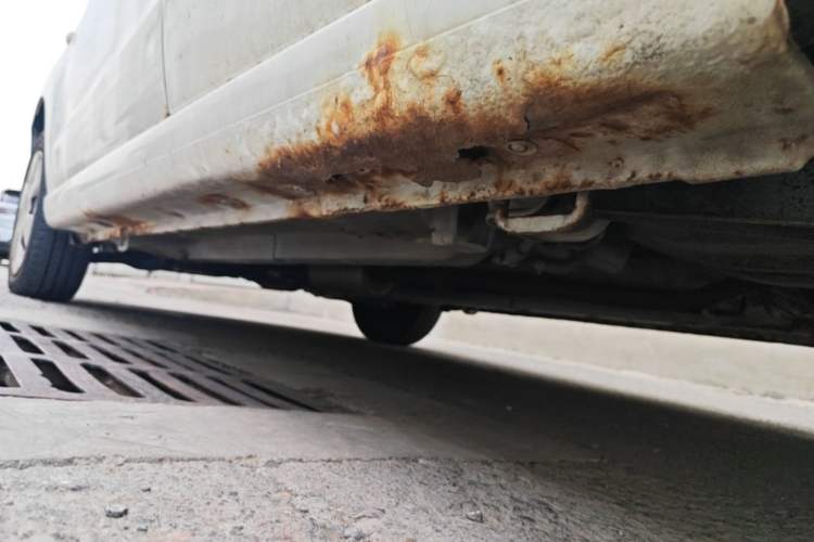 Used Suzuki Alto 2013 1.0L Manual Utility Model Chassis Rear Left