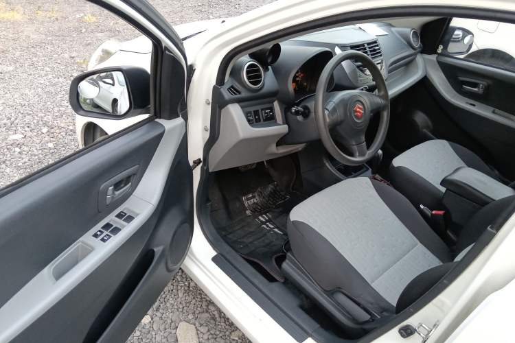 Used Suzuki Alto 2013 1.0L Automatic Luxury Model Driver Seat