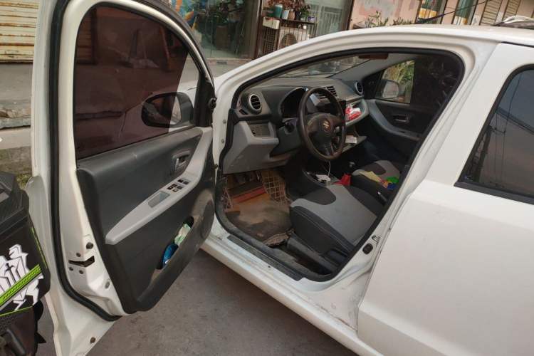 Used Suzuki Alto 2013 Revised Version 1.0L Manual Comfort Edition Driver Seat
