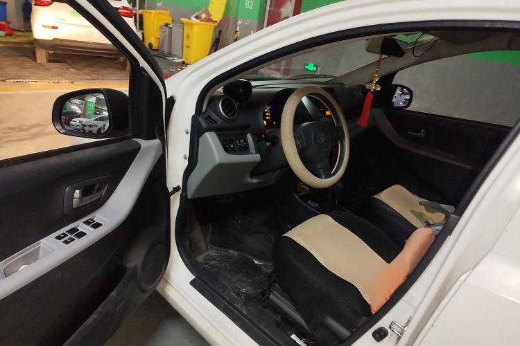 Used Suzuki Alto 2013 1.0L Automatic Luxury Model Driver Seat