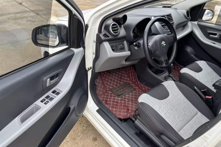 Used Suzuki Alto 2013 1.0L Automatic Luxury Model Driver Seat