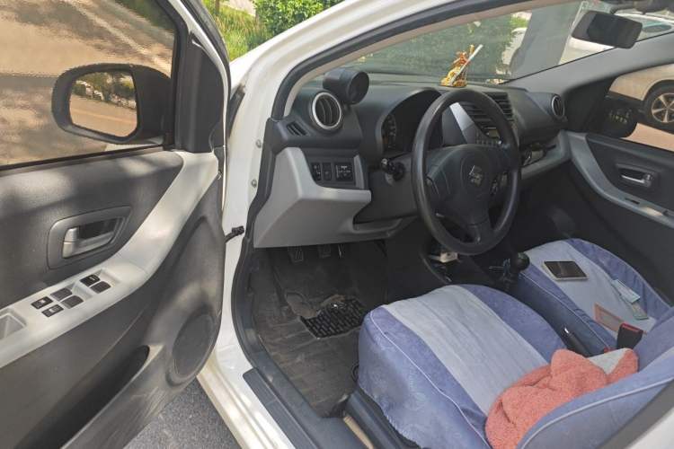 Used Suzuki Alto 2013 1.0L Manual Luxury Model Driver Seat