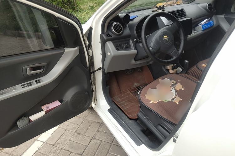 Used Suzuki Alto 2013 1.0L Automatic Luxury Model Driver Seat