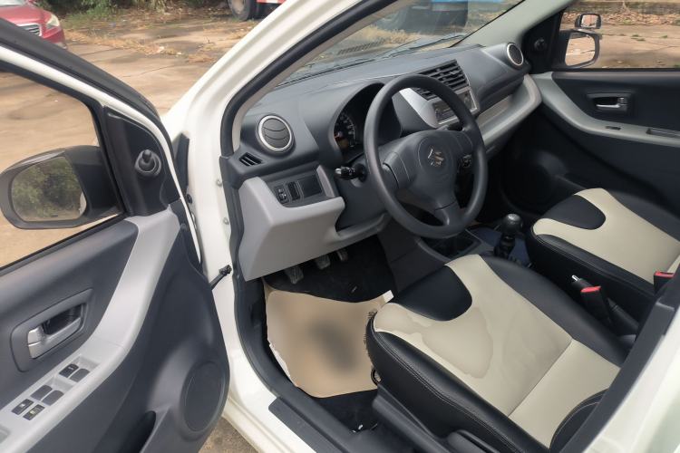 Used Suzuki Alto 2013 Revised Version 1.0L Manual Comfort Edition Driver Seat