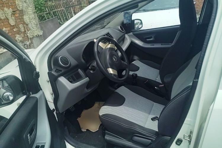 Used Suzuki Alto 2013 1.0L Manual Comfort Version Driver Seat