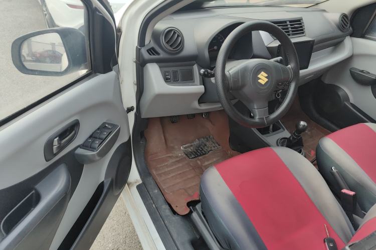 Used Suzuki Alto 2013 1.0L Manual Utility Model Driver Seat