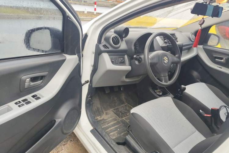 Used Suzuki Alto 2013 1.0L Manual Luxury Model Driver Seat