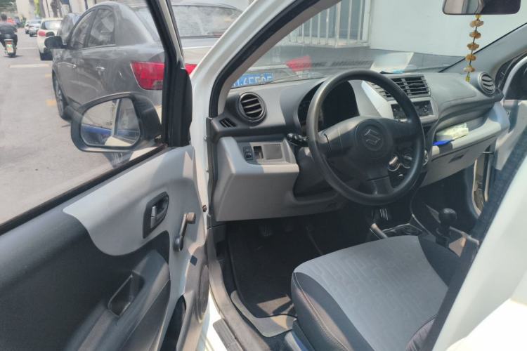 Used Suzuki Alto 2013 1.0L Manual Utility Model Driver Seat