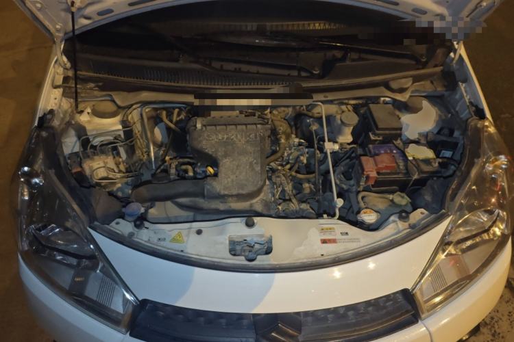 Used Suzuki Alto 2013 1.0L Manual Utility Model Engine Bay