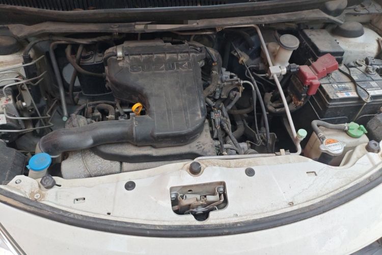 Used Suzuki Alto 2013 1.0L Manual Utility Model Engine Bay