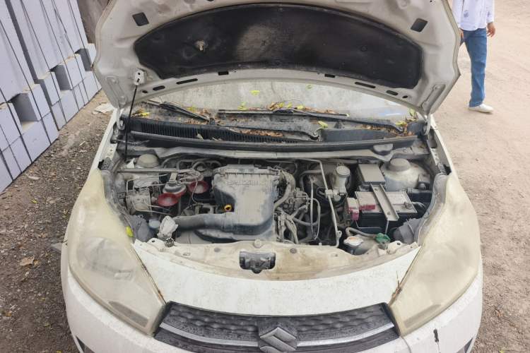 Used Suzuki Alto 2013 1.0L Manual Luxury Model Engine Bay