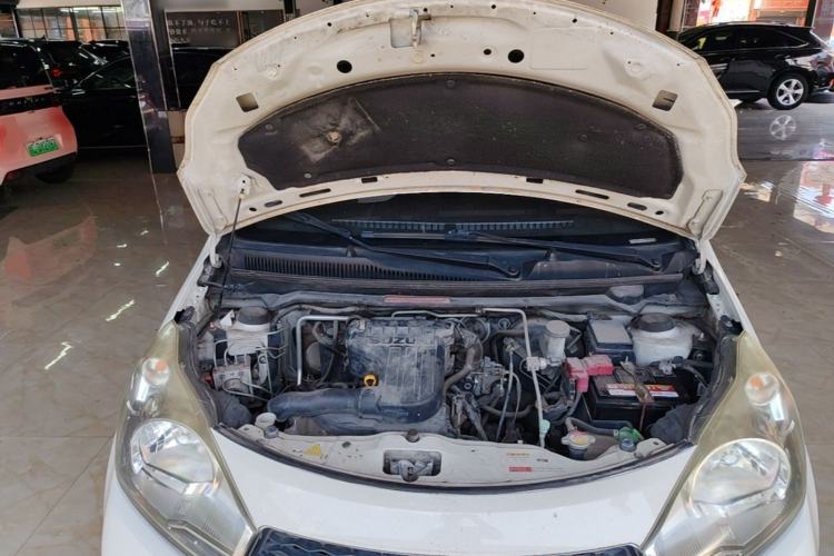Used Suzuki Alto 2013 1.0L Manual Luxury Model Engine Bay