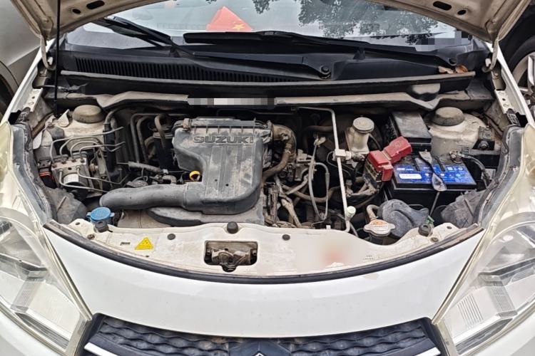 Used Suzuki Alto 2013 1.0L Automatic Luxury Model Engine Bay