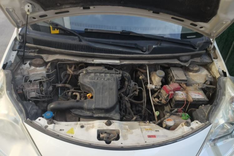 Used Suzuki Alto 2013 1.0L Automatic Luxury Model Engine Bay