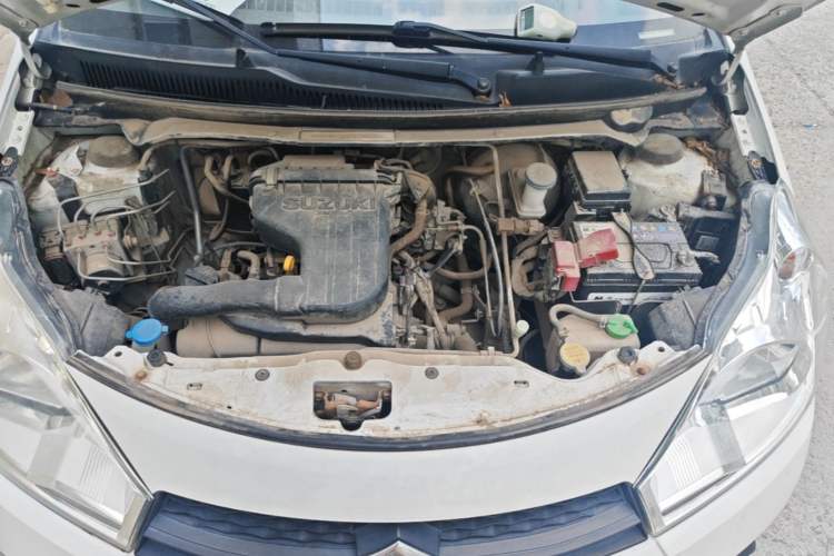 Used Suzuki Alto 2013 1.0L Manual Utility Model Engine Bay