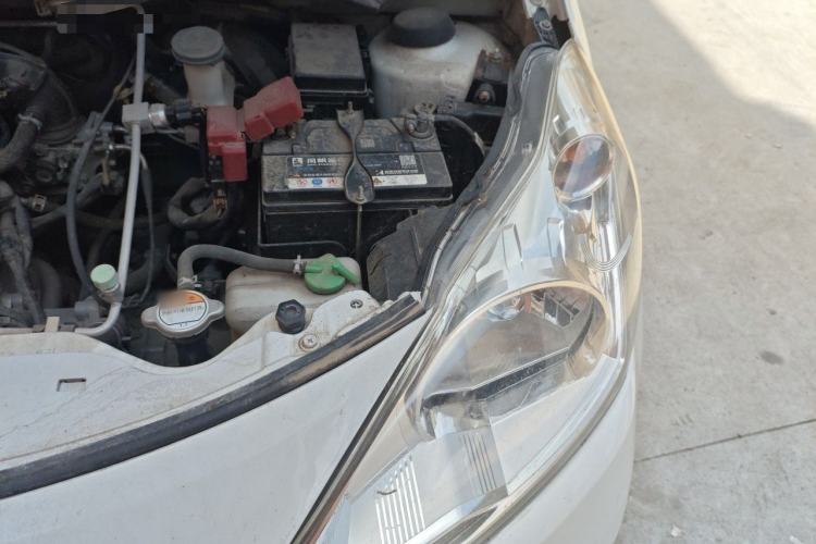 Used Suzuki Alto 2013 1.0L Manual Utility Model Engine Bay Left