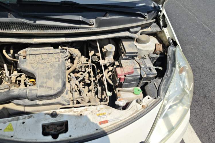 Used Suzuki Alto 2013 1.0L Manual Comfort Version Engine Bay Left