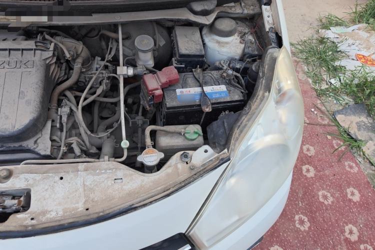 Used Suzuki Alto 2013 1.0L Manual Luxury Model Engine Bay Left