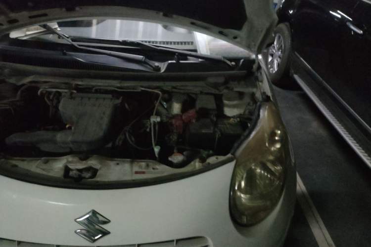 Used Suzuki Alto 2013 1.0L Manual Utility Model Engine Bay Left