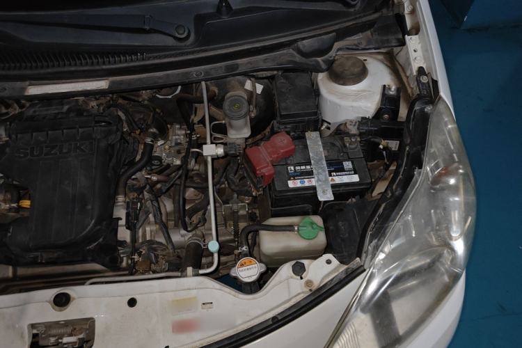 Used Suzuki Alto 2013 1.0L Manual Luxury Model Engine Bay Left