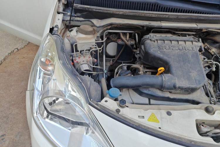 Used Suzuki Alto 2013 Revised Version 1.0L Manual Comfort Edition Engine Bay Right