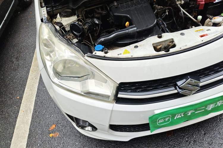 Used Suzuki Alto 2013 1.0L Manual Luxury Model Engine Bay Right