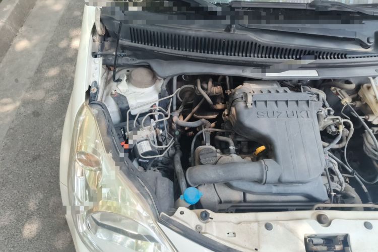 Used Suzuki Alto 2013 1.0L Automatic Luxury Model Engine Bay Right