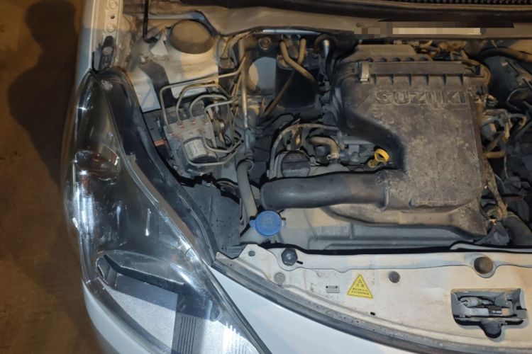 Used Suzuki Alto 2013 1.0L Manual Utility Model Engine Bay Right