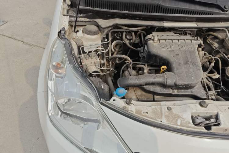 Used Suzuki Alto 2013 1.0L Automatic Luxury Model Engine Bay Right