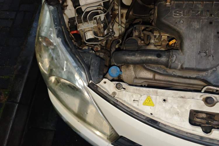 Used Suzuki Alto 2013 1.0L Manual Comfort Version Engine Bay Right