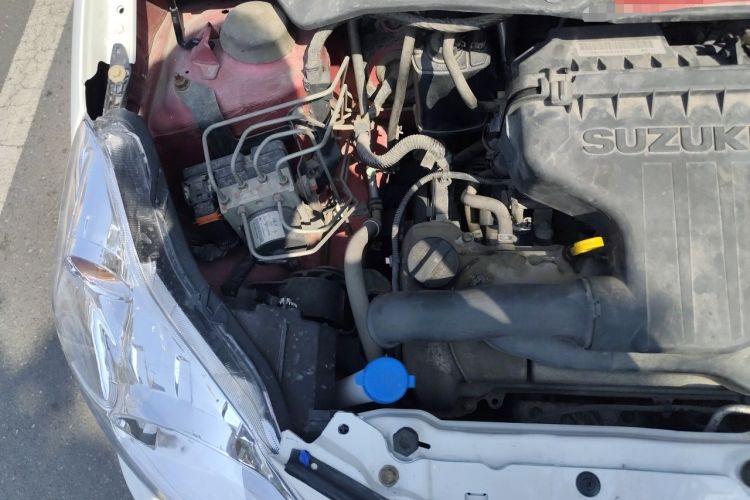Used Suzuki Alto 2013 1.0L Automatic Luxury Model Engine Bay Right