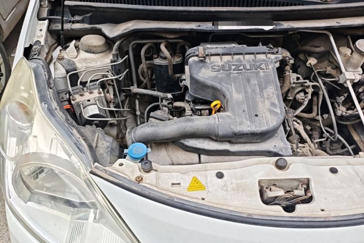 Used Suzuki Alto 2013 1.0L Automatic Luxury Model Engine Bay Right