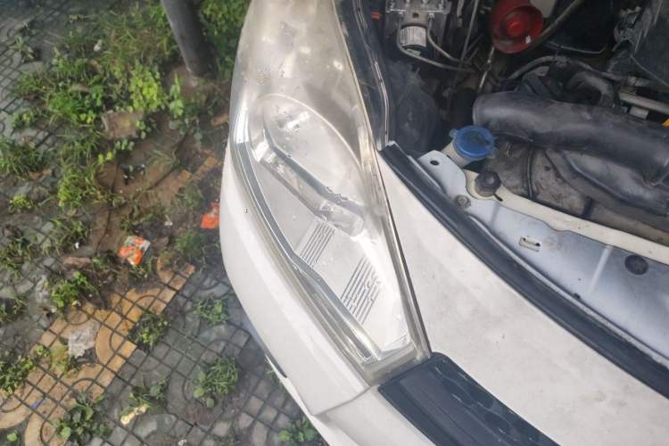 Used Suzuki Alto 2013 1.0L Manual Utility Model Engine Bay Right