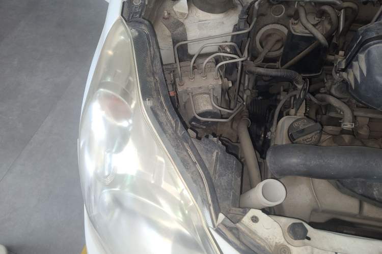 Used Suzuki Alto 2013 1.0L Automatic Luxury Model Engine Bay Right
