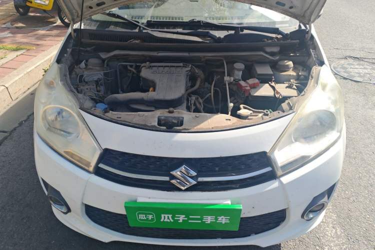 Used Suzuki Alto 2013 1.0L Manual Luxury Model Engine Bay