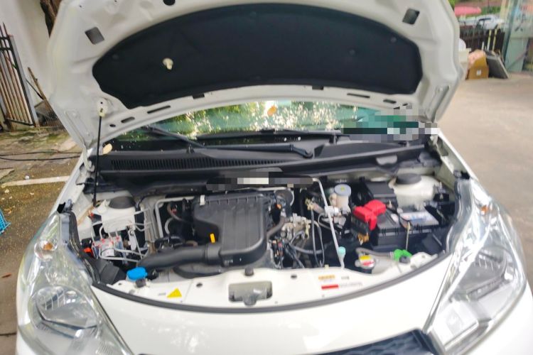 Used Suzuki Alto 2013 1.0L Automatic Luxury Model Engine Bay