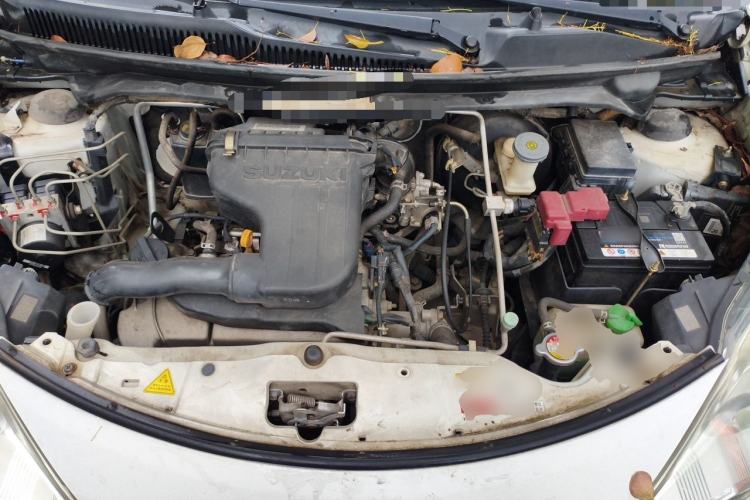 Used Suzuki Alto 2013 1.0L Manual Luxury Model Engine Bay