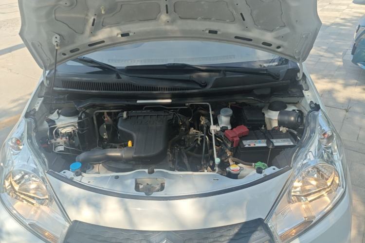 Used Suzuki Alto 2013 1.0L Manual Utility Model Engine Bay