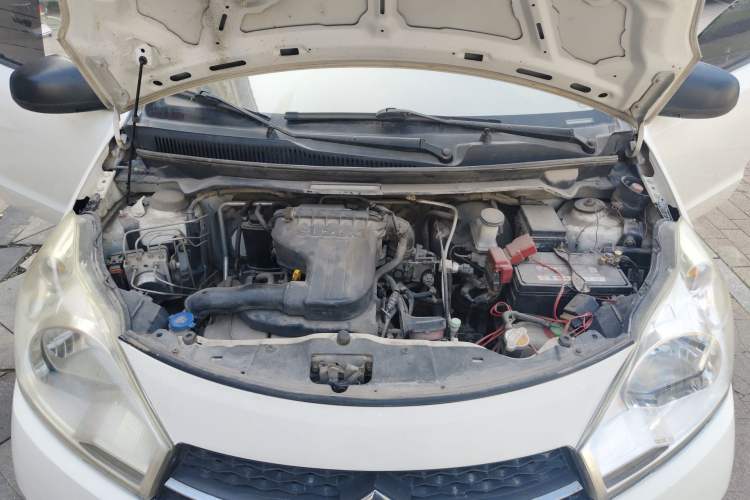 Used Suzuki Alto 2013 1.0L Manual Utility Model Engine Bay