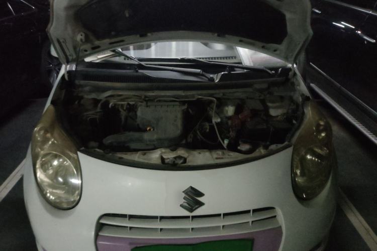 Used Suzuki Alto 2013 1.0L Manual Utility Model Engine Bay