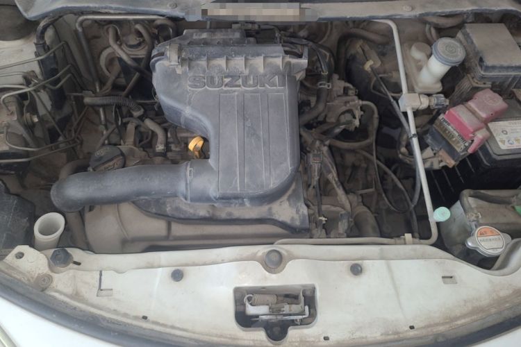 Used Suzuki Alto 2013 1.0L Automatic Luxury Model Engine Bay