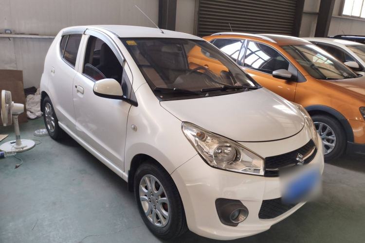 Used Suzuki Alto 2013 1.0L Automatic Luxury Model Exterior 2
