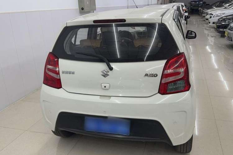 Used Suzuki Alto 2013 1.0L Automatic Luxury Model Exterior 3
