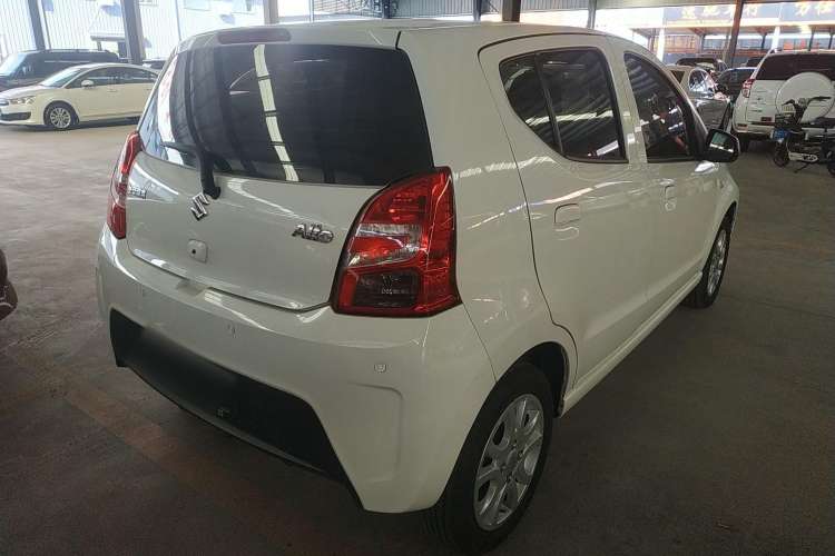 Used Suzuki Alto 2013 1.0L Automatic Luxury Model Exterior 3