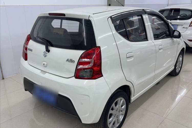 Used Suzuki Alto 2013 1.0L Automatic Luxury Model Exterior 4