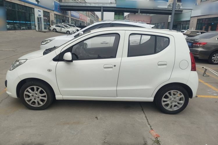 Used Suzuki Alto 2013 1.0L Automatic Luxury Model Exterior 5