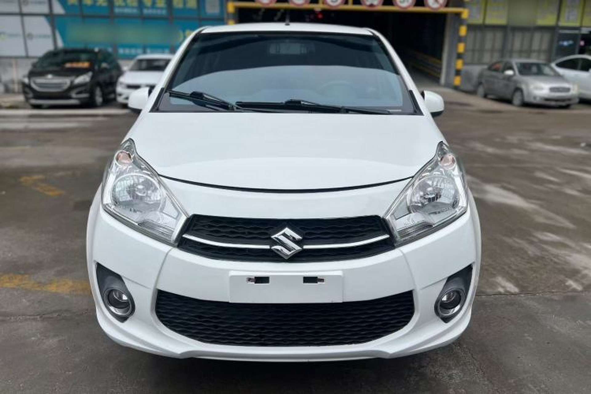 Used Suzuki Alto 2013 1.0L Automatic Luxury Model Exterior 5
